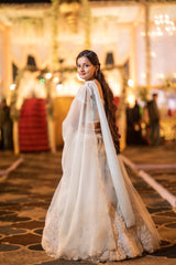 Aanchal in our Heirloom Lehenga