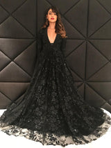 Ileana D'cruz In Black Sequinned Gown