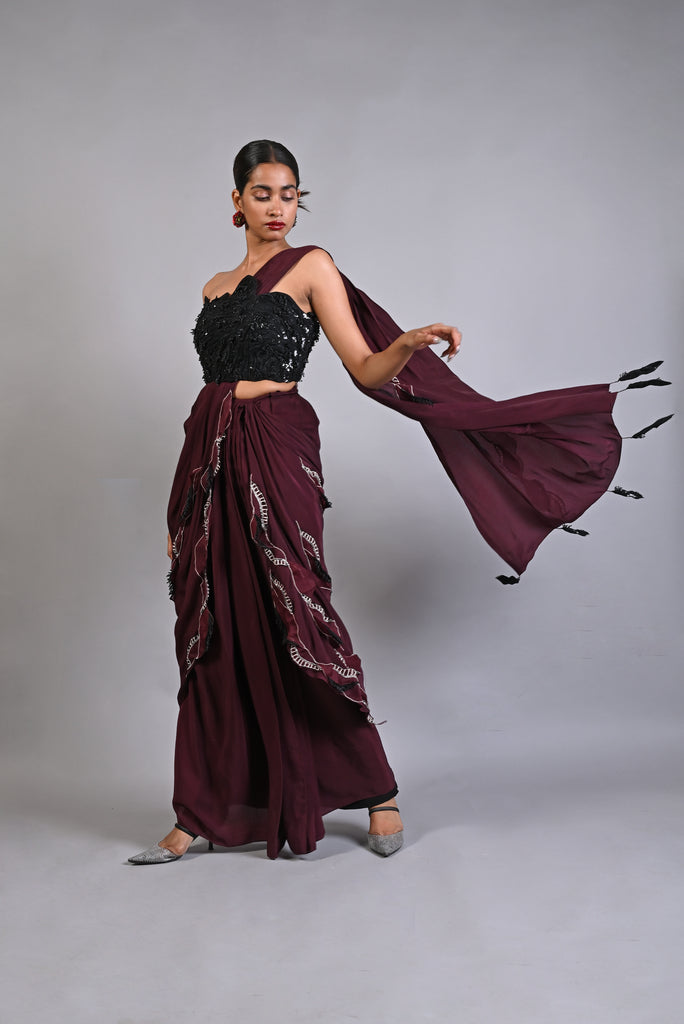 Saree come dress online